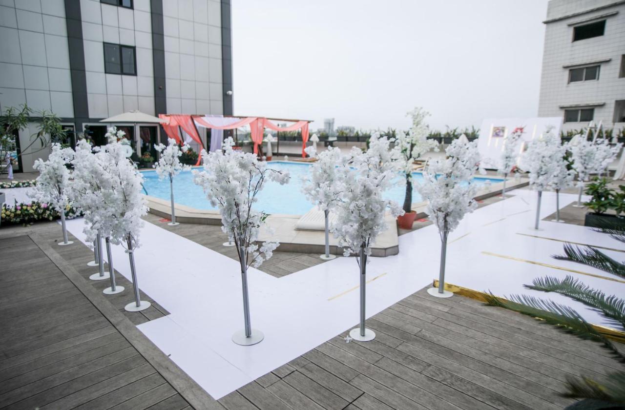 Krystal Palace Douala Exteriér fotografie