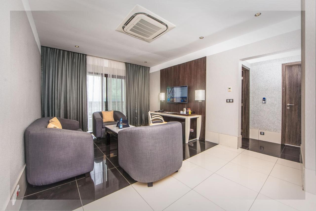 Krystal Palace Douala Exteriér fotografie